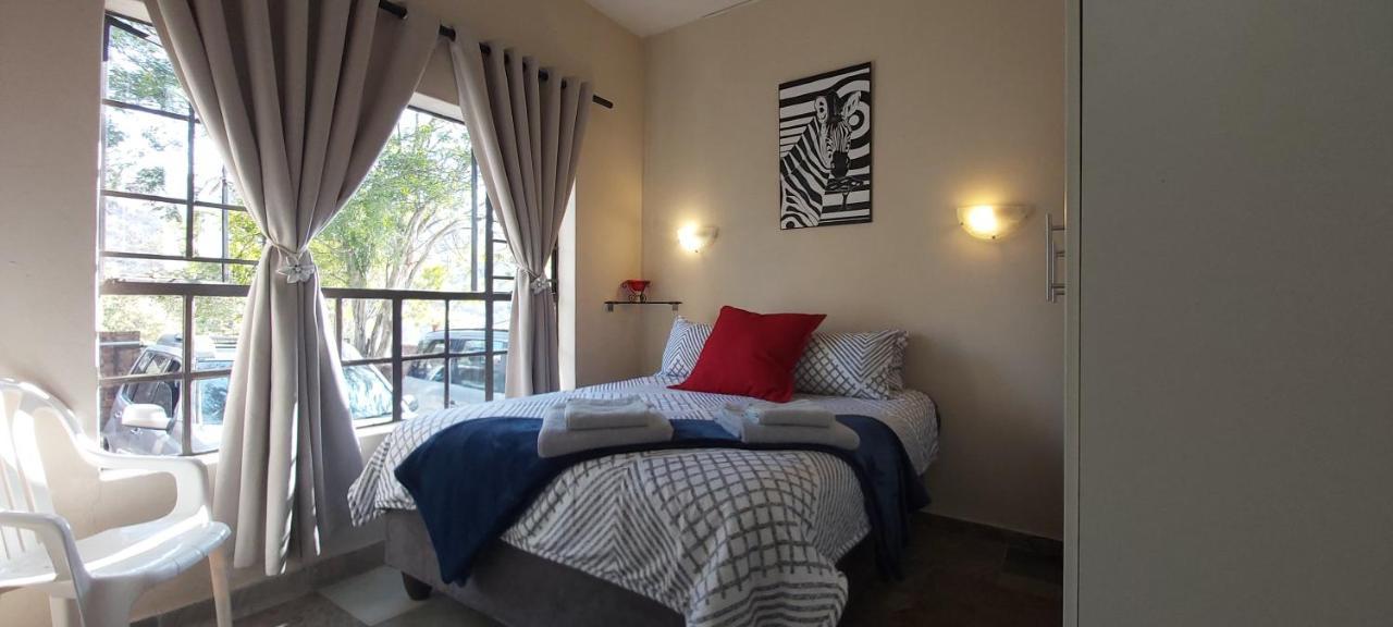 13 @ Rhinoroad Nelspruit Apartamento Mbombela Exterior foto